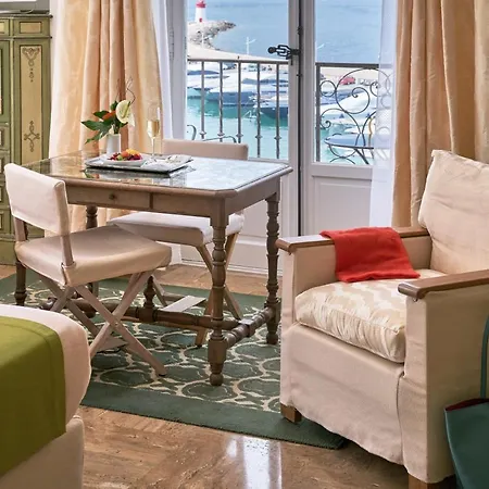 Hotel La Voile D'or